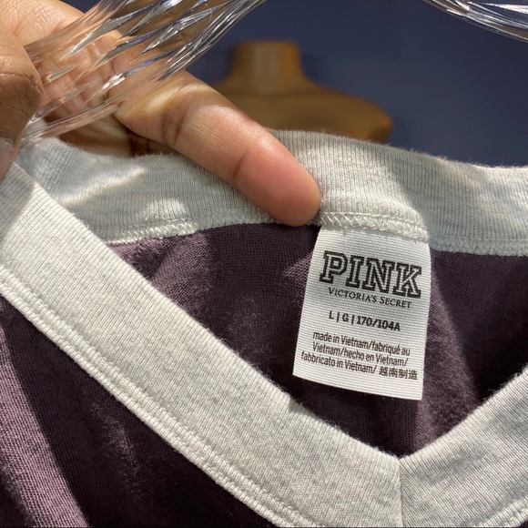 PINK Victoria's Secret Bling T-Shirt - Picture 8 of 8